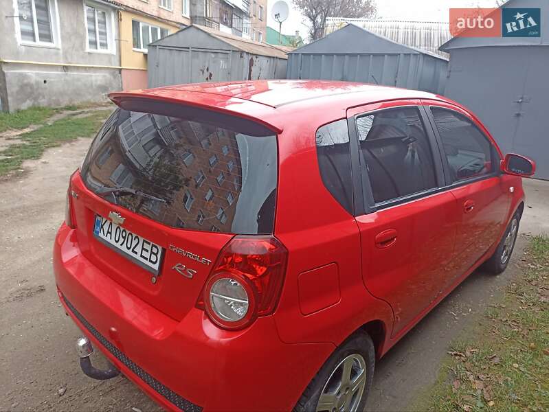 Хэтчбек Chevrolet Aveo 2008 в Могилев-Подольске