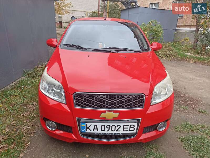 Хэтчбек Chevrolet Aveo 2008 в Могилев-Подольске