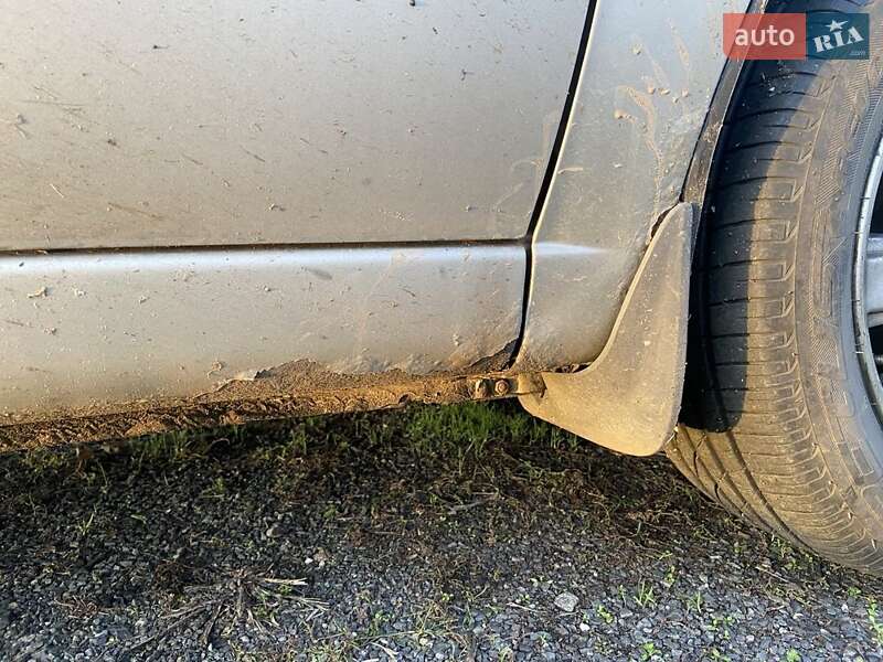 Седан Chevrolet Aveo 2005 в Кривом Роге фото 11 Седан Chevrolet Aveo 2005 в Кривом Роге
