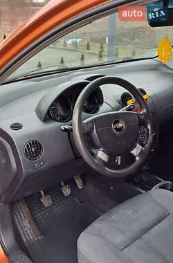 Хэтчбек Chevrolet Aveo 2006 в Снятине