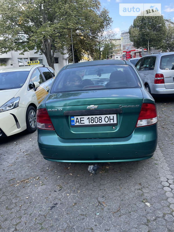 Седан Chevrolet Aveo 2004 в Львове
