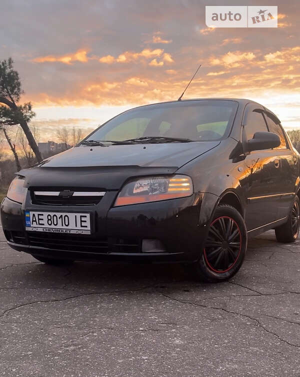 Седан Chevrolet Aveo 2005 в Кам'янському