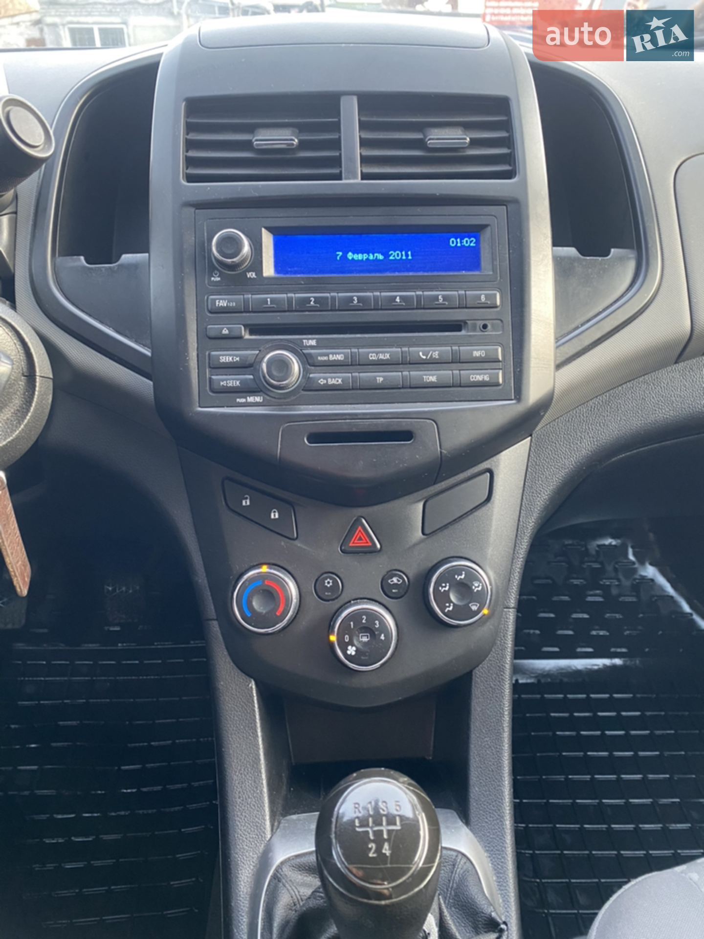 2014 Chevrolet Aveo - мініатюра 10