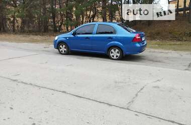 Седан Chevrolet Aveo 2006 в Нетешине