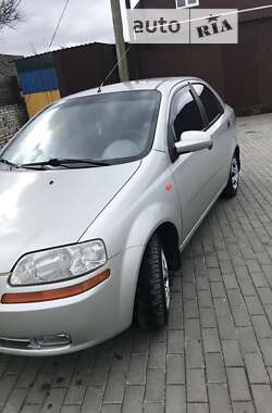 Седан Chevrolet Aveo 2004 в Малине