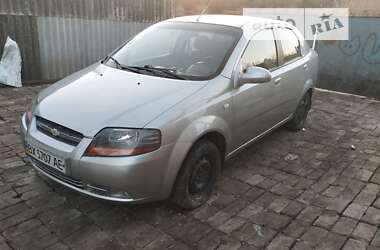 Седан Chevrolet Aveo 2006 в Дніпрі