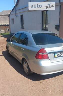 Седан Chevrolet Aveo 2008 в Коростышеве