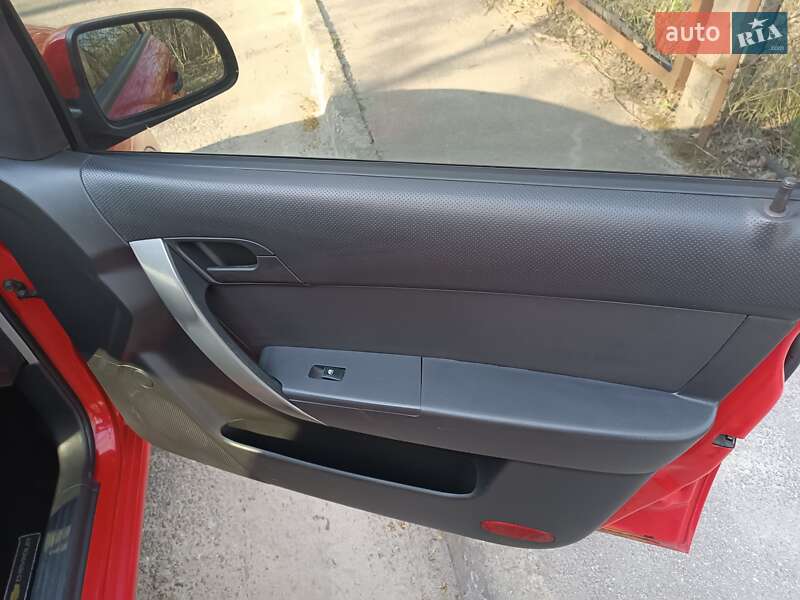 Седан Chevrolet Aveo 2006 в Києві