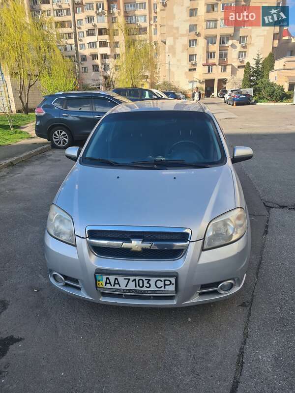 Седан Chevrolet Aveo 2007 в Києві