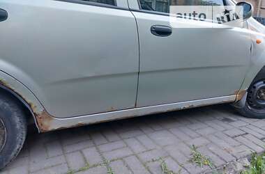 Седан Chevrolet Aveo 2004 в Виннице