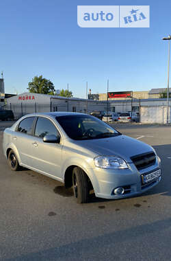 Седан Chevrolet Aveo 2008 в Киеве