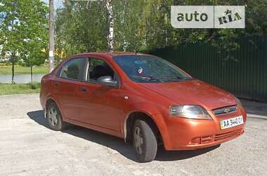 Седан Chevrolet Aveo 2005 в Киеве