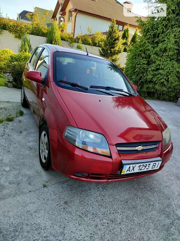 Хэтчбек Chevrolet Aveo 2008 в Киеве