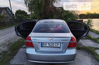 Седан Chevrolet Aveo 2006 в Ізяславі