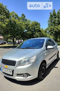 Хэтчбек Chevrolet Aveo 2011 в Днепре