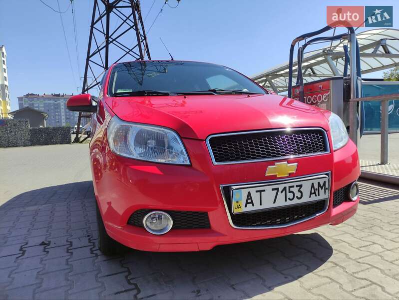 Хетчбек Chevrolet Aveo 2010 в Івано-Франківську
