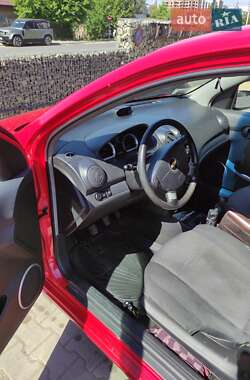 Хэтчбек Chevrolet Aveo 2010 в Ивано-Франковске