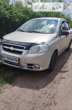 Седан Chevrolet Aveo 2011 в Покровске