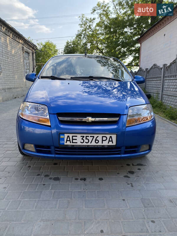Хэтчбек Chevrolet Aveo 2008 в Днепре