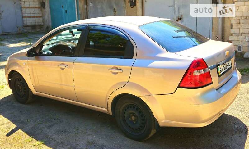 Седан Chevrolet Aveo 2007 в Києві