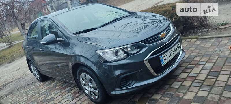 Седан Chevrolet Aveo 2017 в Харькове