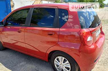 Хетчбек Chevrolet Aveo 2010 в Синельниковому