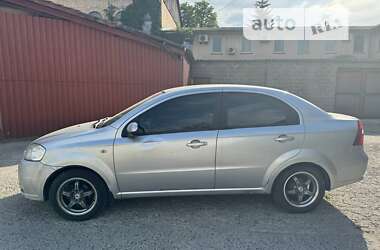 Седан Chevrolet Aveo 2008 в Києві