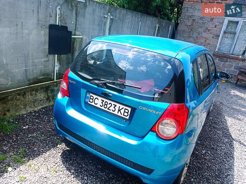 Хэтчбек Chevrolet Aveo 2008 в Сокале