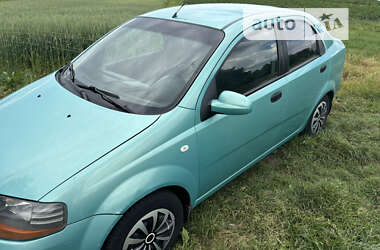 Седан Chevrolet Aveo 2005 в Сумах