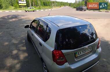 Хетчбек Chevrolet Aveo 2008 в 