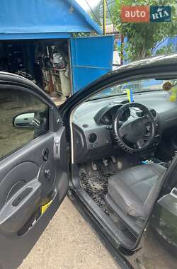 Седан Chevrolet Aveo 2005 в 