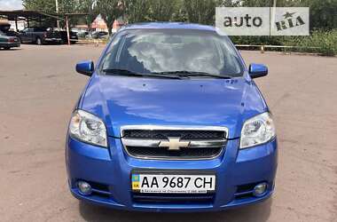 Седан Chevrolet Aveo 2010 в Кривому Розі