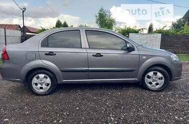 Седан Chevrolet Aveo 2007 в Запоріжжі