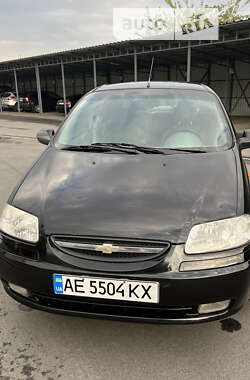 Седан Chevrolet Aveo 2005 в Днепре