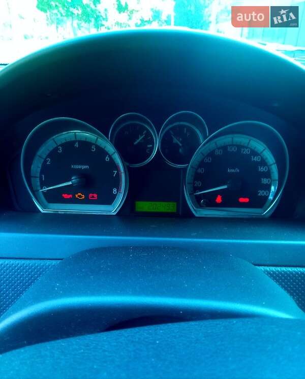 Седан Chevrolet Aveo 2008 в Києві