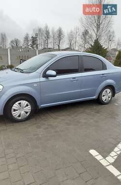 Седан Chevrolet Aveo 2008 в Олевську