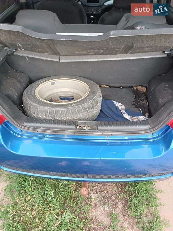 Хэтчбек Chevrolet Aveo 2010 в Харькове