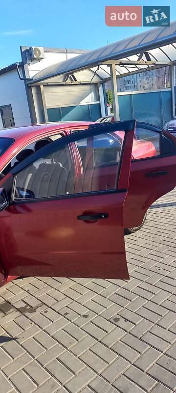 Седан Chevrolet Aveo 2007 в Николаеве