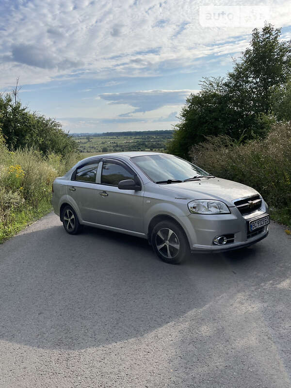 Седан Chevrolet Aveo 2008 в Пустомитах