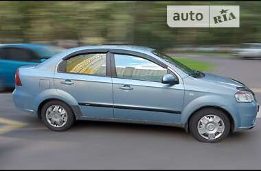 Седан Chevrolet Aveo 2008 в Києві