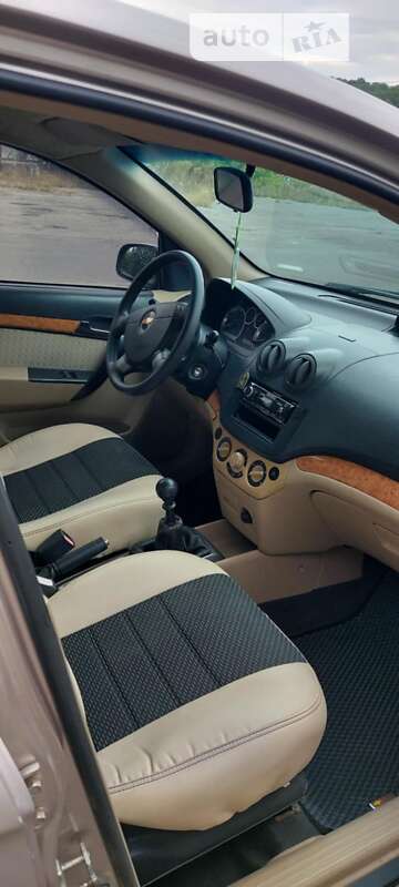 Седан Chevrolet Aveo 2008 в Вінниці