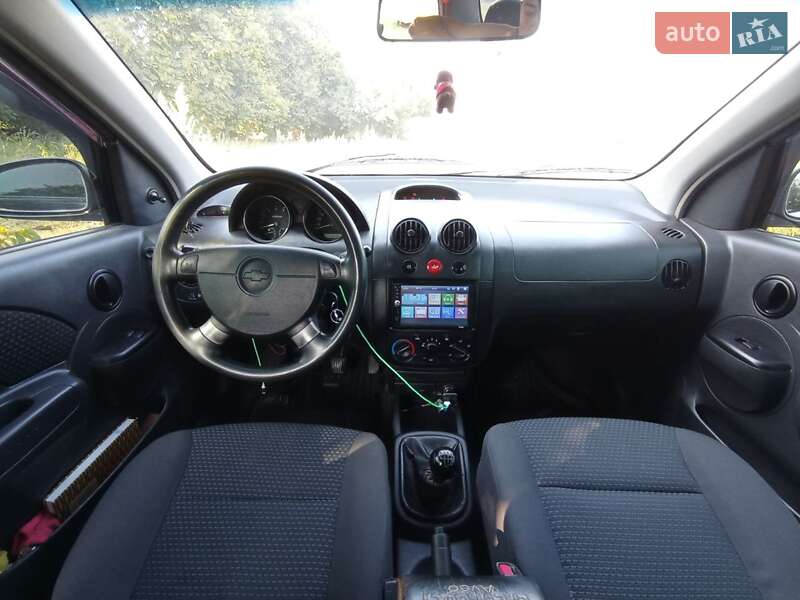 Седан Chevrolet Aveo 2005 в Броварах