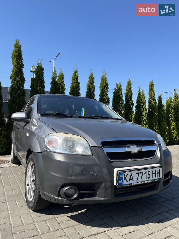 Седан Chevrolet Aveo 2006 в Софиевской Борщаговке