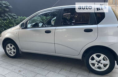 Хэтчбек Chevrolet Aveo 2008 в Ужгороде