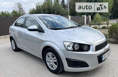 Седан Chevrolet Aveo 2012 в Вінниці