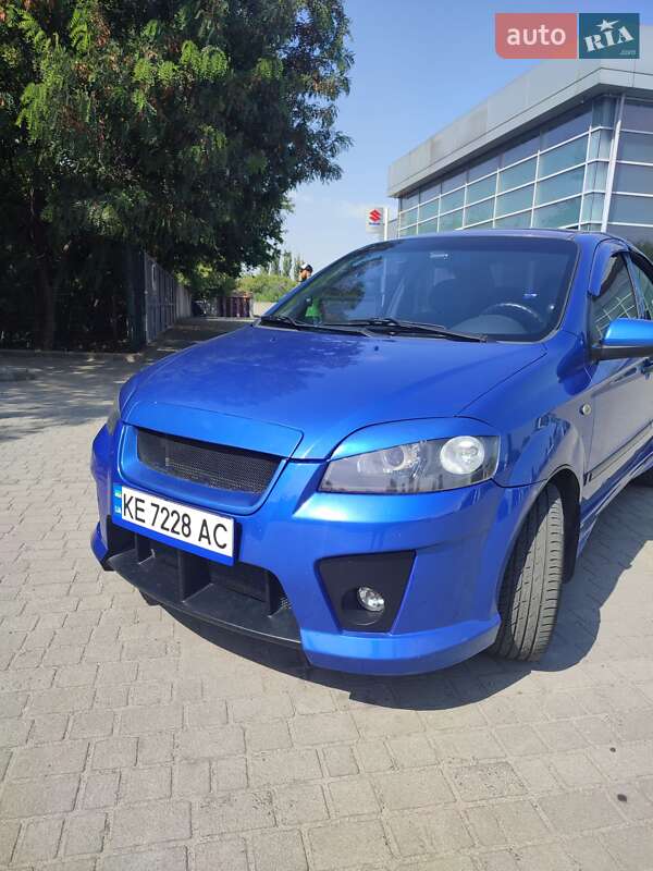 Седан Chevrolet Aveo 2006 в Павлограде