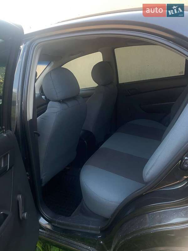 Седан Chevrolet Aveo 2010 в Рахові фото 2 Седан Chevrolet Aveo 2010 в Рахові