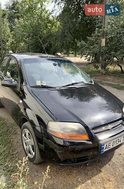 Хэтчбек Chevrolet Aveo 2006 в 