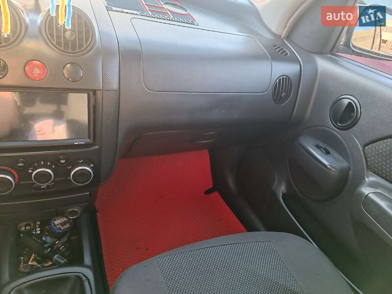 Хэтчбек Chevrolet Aveo 2006 в Белой Церкви