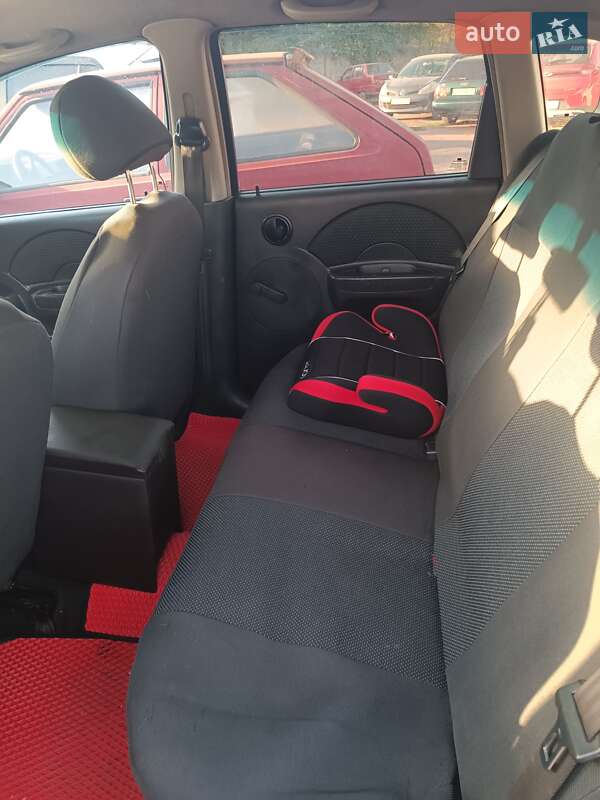 Хэтчбек Chevrolet Aveo 2006 в Белой Церкви